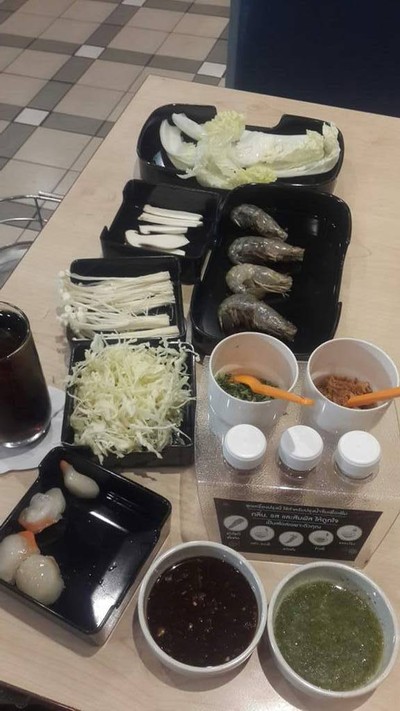 จุ่มแซบฮัท เซ็นทรัลมารีน่า